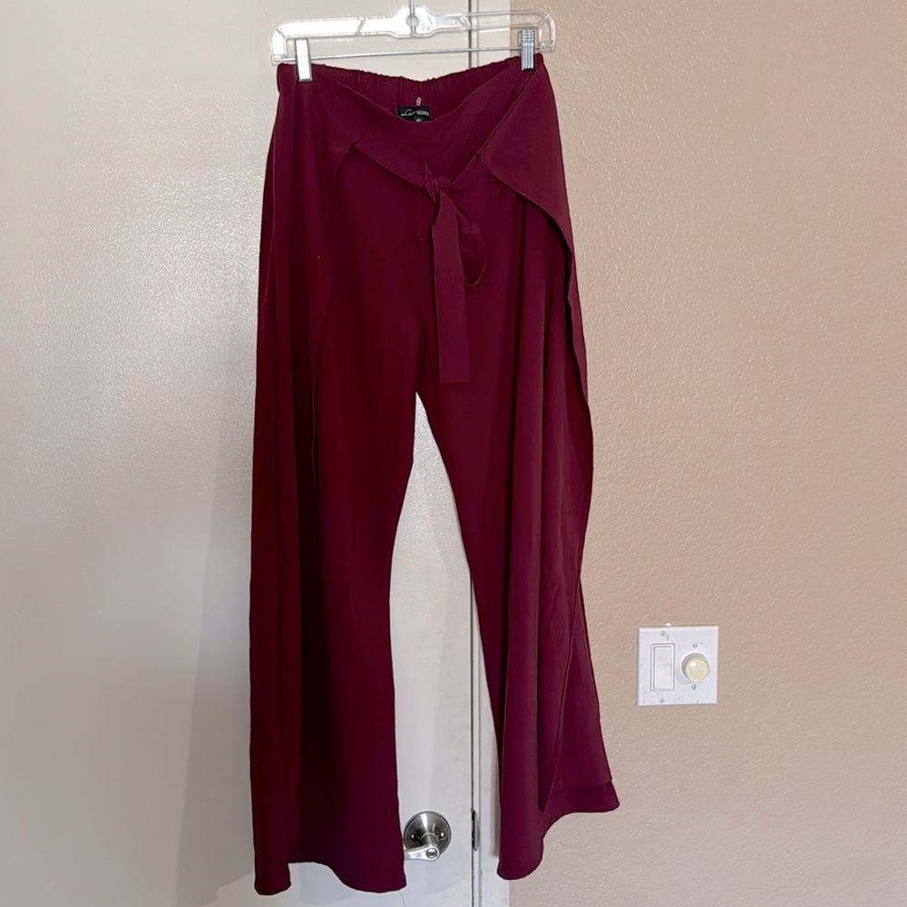 NWOT Love university dress pants